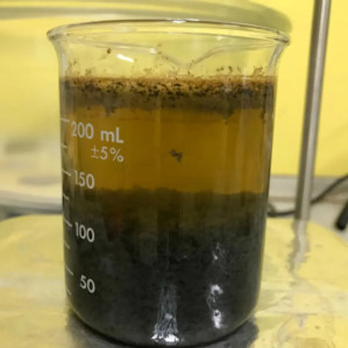 flocculation process in a container
